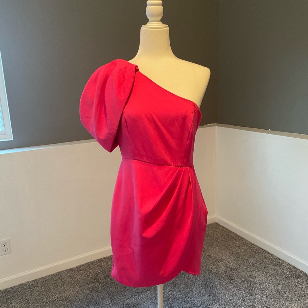 Hot pink side slit